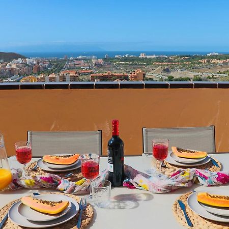 Appartement Sunset In The Heights Ocean View - Heated Pool à Los Cristianos  Extérieur photo